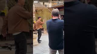 HENRY × APPLE  WOW~이런게 된다구?!!     #apple                            #HENRY#헨리#HENRYLAU @henryl89