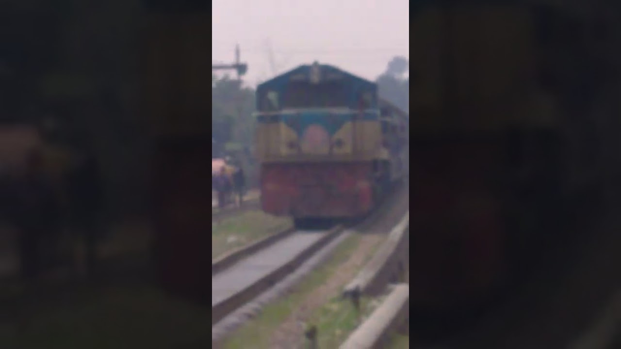 Bangladeshi local train LR. Local monster train