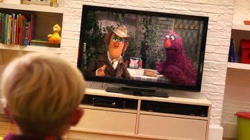 Kinect Play Learning - Nat Geo TV and Sesamy Street for Kinect