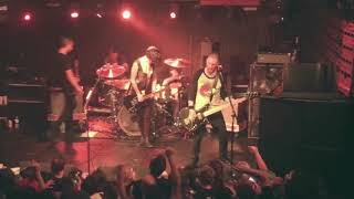The Distillers - The Young Crazed Peeling