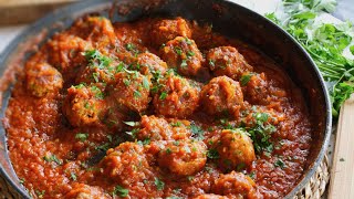 Spanish Meatballs Albondigas Homemade Meatballs In A Rich Sofrito Sauce Spanish Tapas Recipes