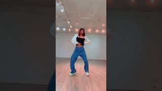 ITZY-BORN TO BE by PUN Dance #kpop #itzy #borntobe