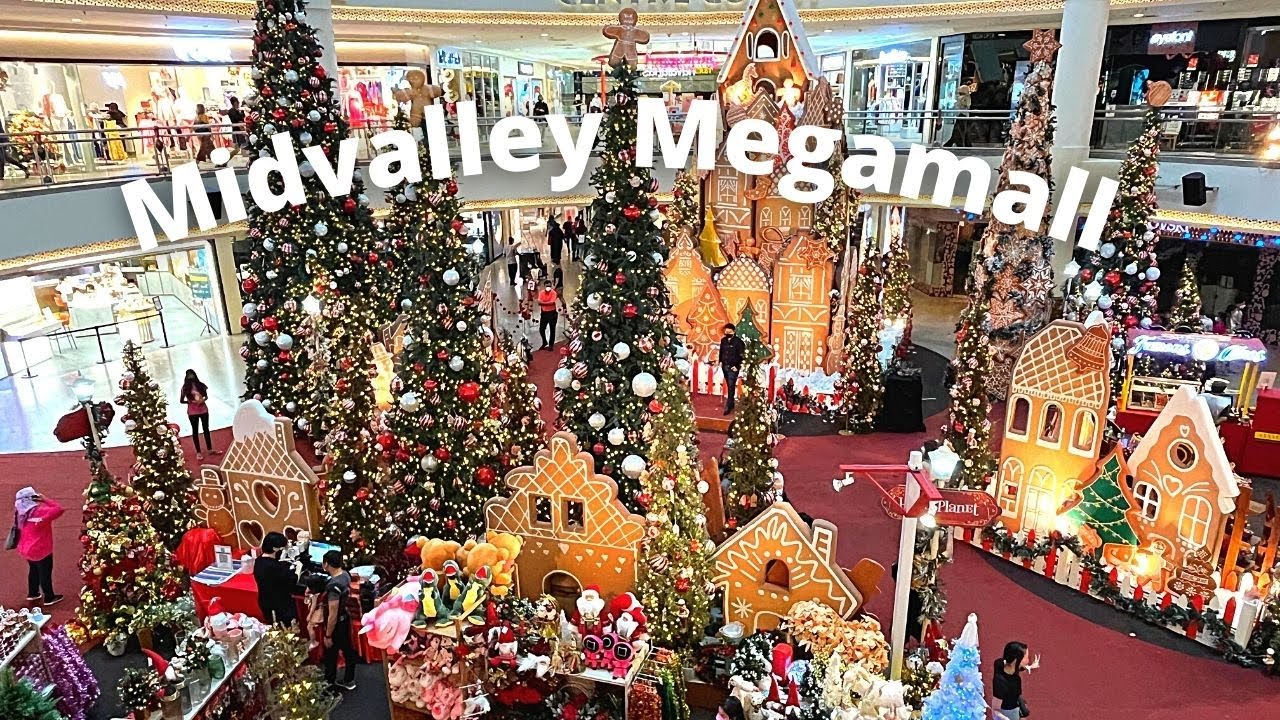 Celebrating Christmas @ MID VALLEY MEGAMALL