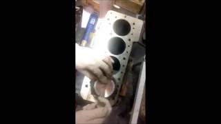 Calculating the Compression Ratio in a Classic mini engine