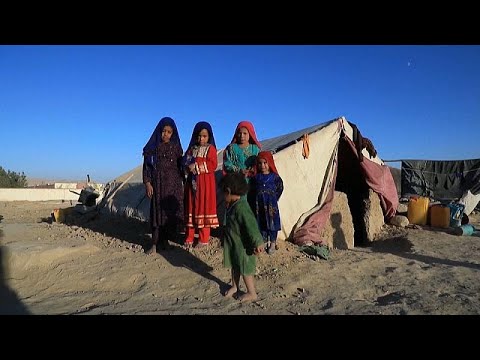 Все больше афганских семей продают дочерей из-за голода и нищеты