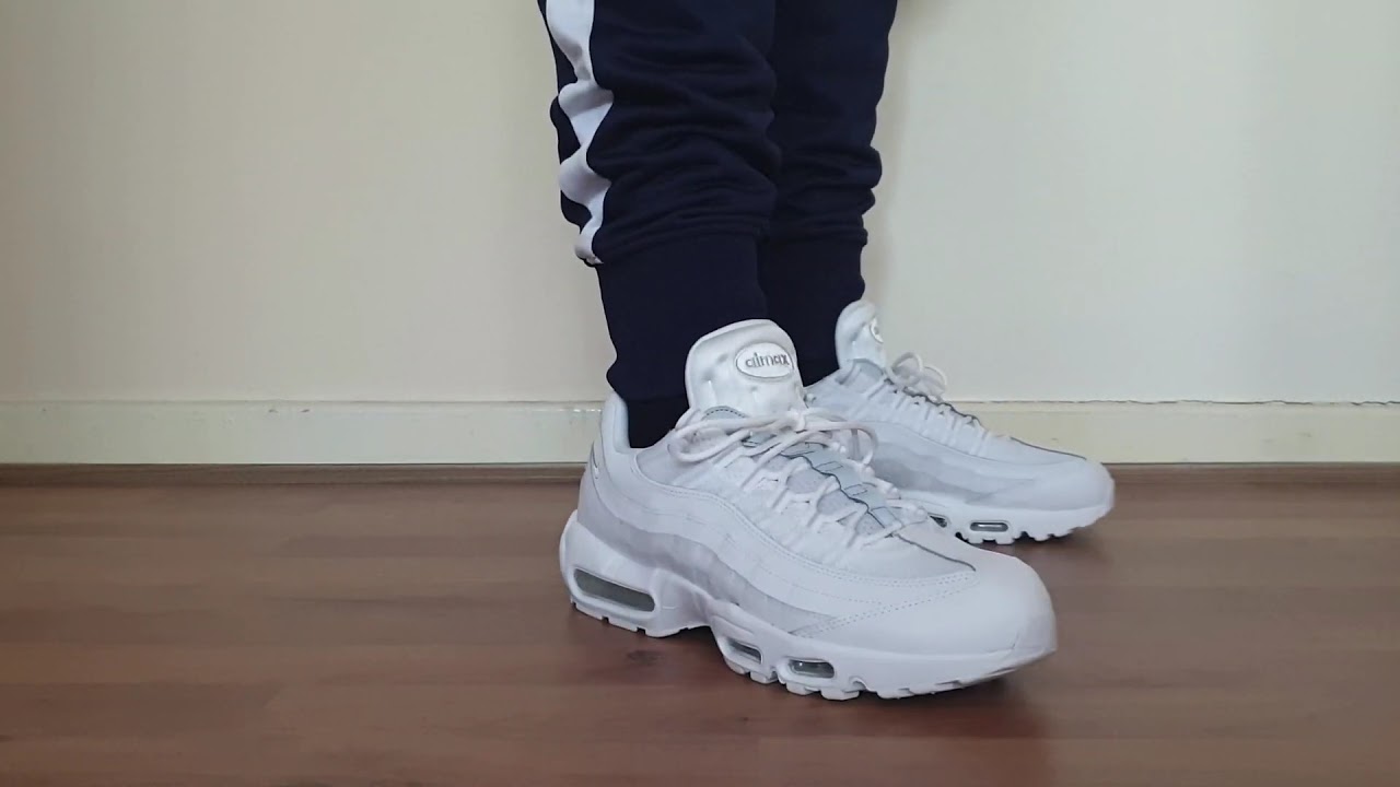 nike air max 95 triple white mens