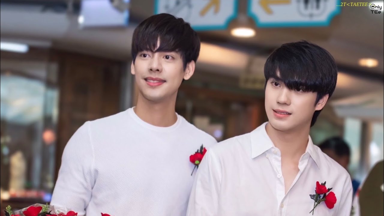 เต้ตี๋ ... ภาษาดอกไม้ 💕 ดอกไม้ในหัวใจ 💙💛... #เต้ตี๋ #TAETEE #TaeTeeChocoMallow #เตเต้ตี๋ตี๋