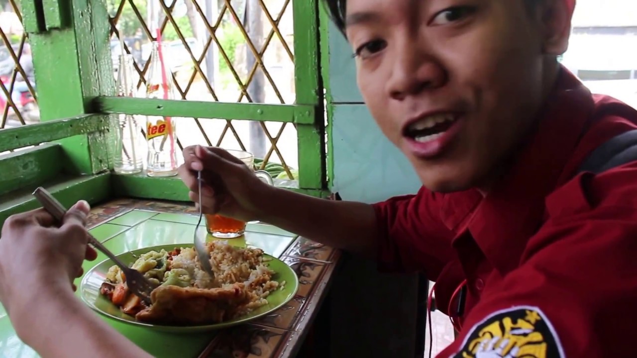  Makan di Warteg  Dengan Menu Terlengkap Warteg  Warmo 