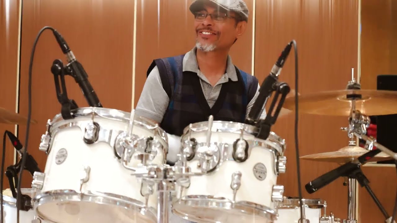 الفنان / عمار الفردان - لما يغيب القمر