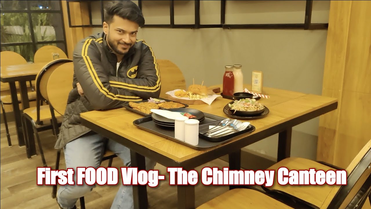 Eating at The Chimney Canteen Amazing Fast Food Joint in JABALPUR YouTube