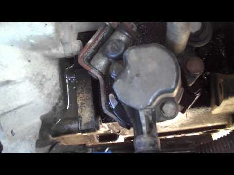 VW Mk3 golf TDI AHU 02A Gearbox tower with weak bearing - YouTube
