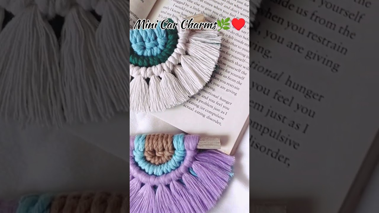Mini Car Charms 🌈           