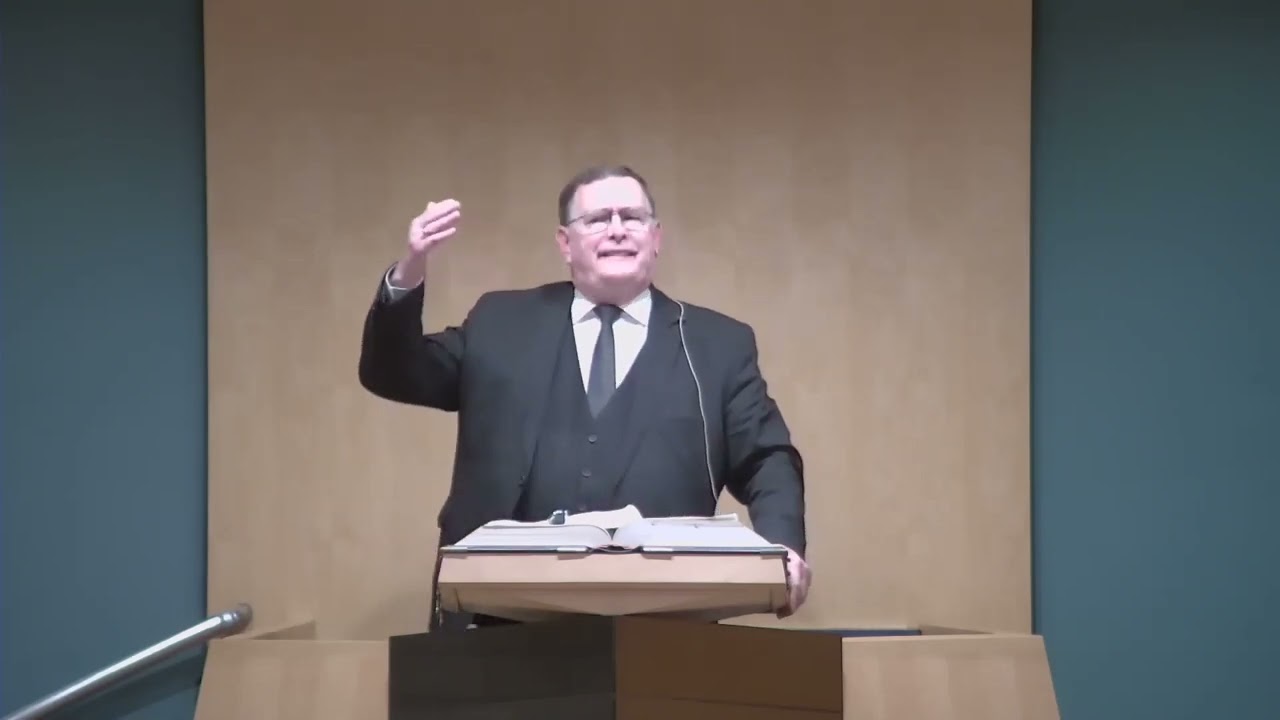 Hoe dichter bij de wederkomst, hoe leger de kerken. Massa's kerkmensen volgen straks het beest.