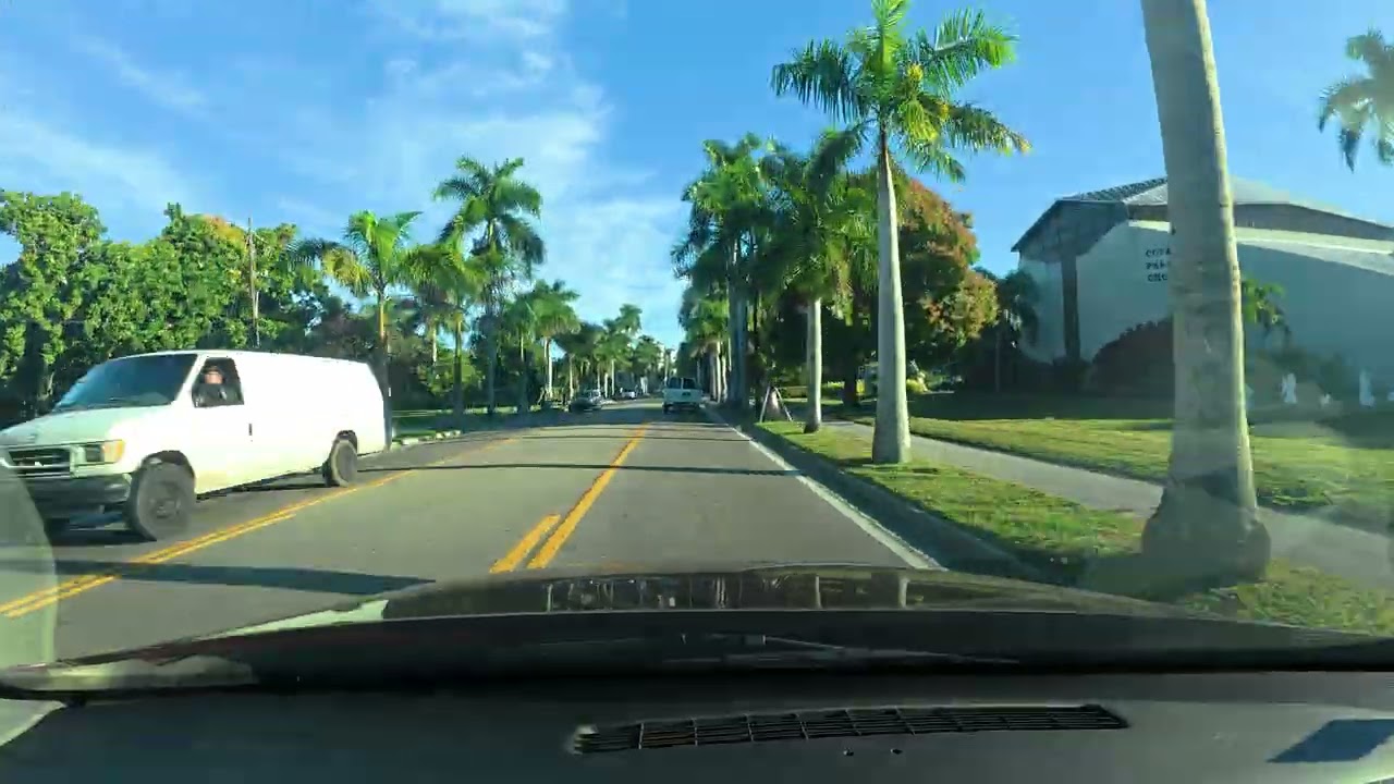 Royal Palms along McGregor Boulevard