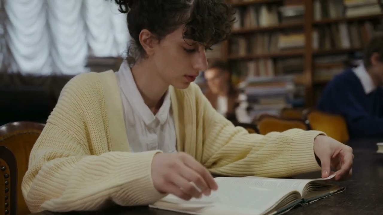 How to start a PLR business selling private label rights and master resell rights products in 2025