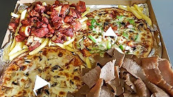 THE WORLD'S BIGGEST KEBAB MUNCH BOX (Ultimate Kebab Shop Challenge) | BeardMeatsFood