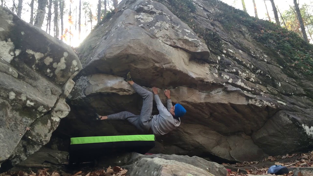 Moss Rock Preserve bouldering: V2 longshot - YouTube