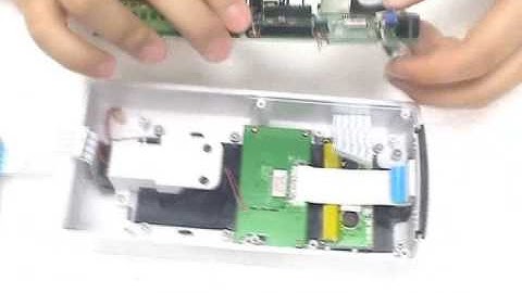 Technical of AC900_02-Changing the LCD Screen