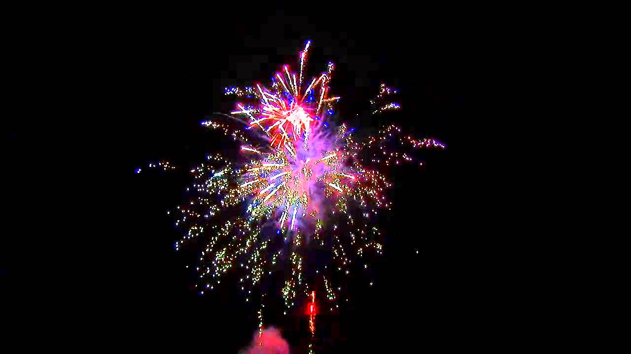 Картинки с салютами и фейерверками анимация