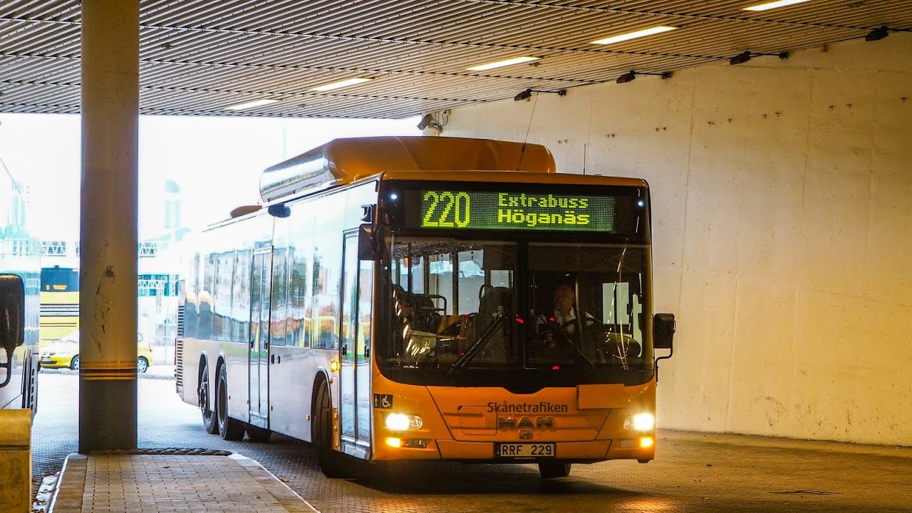 Nobina 7428 på linje 222 - MAN Lion's City A26 (2011)