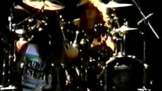 Sepultura - 03 - Mass Hypnosis (Live in Sao Paulo 1990)