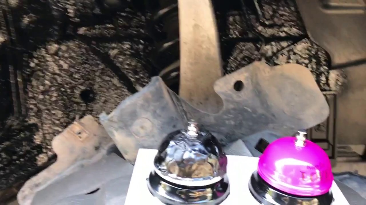 Защита колесных арок кроссовера, обработка антикоррозийным и ...