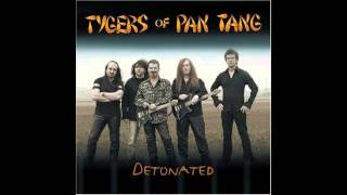 Tygers of Pan Tang - Paris By Air
