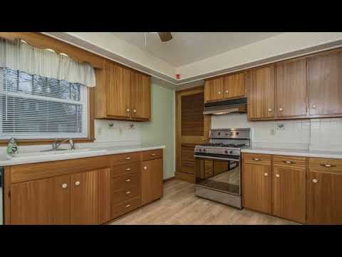 1104 Emma Ave, Des Moines, IA home video tour