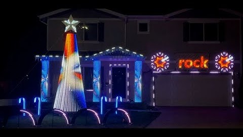 We Will Rock You by Queen Xlights Christmas 2021 Light Show