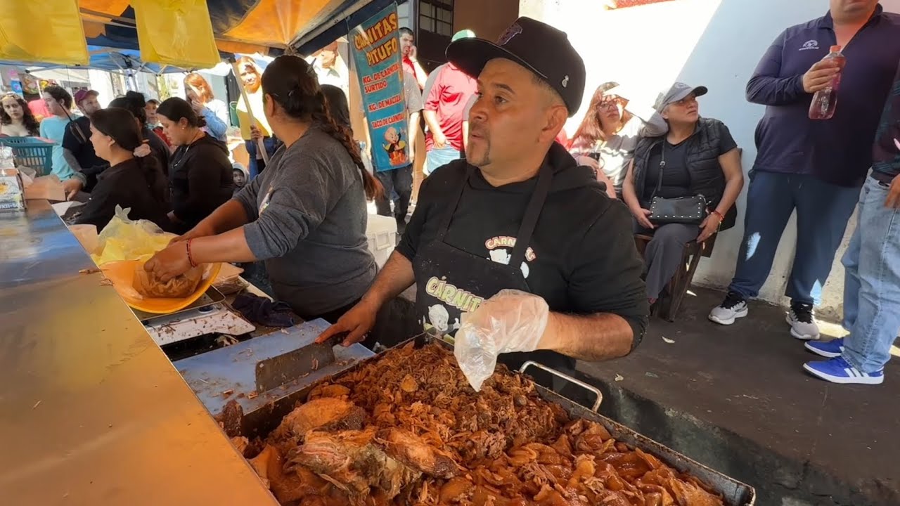 Знаменитые карнитас эль питуфо