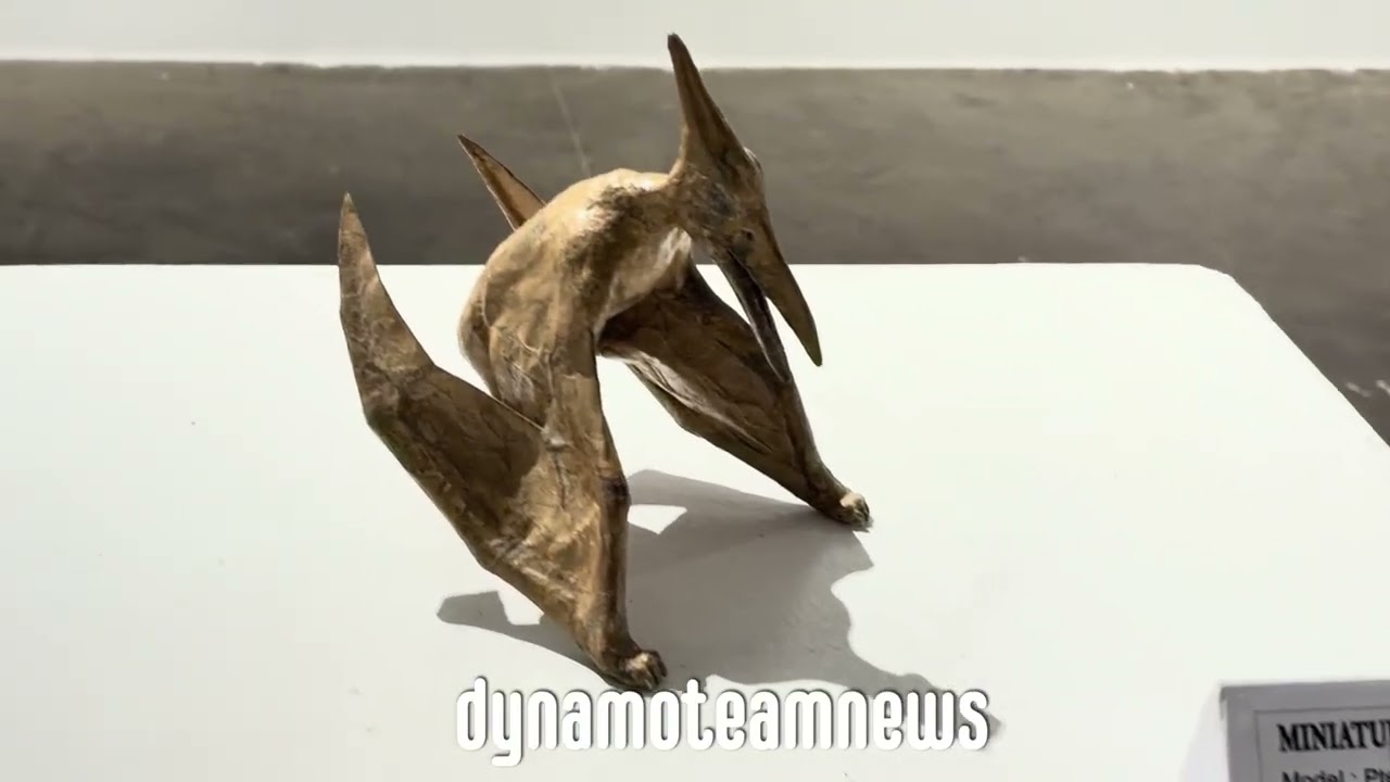 Gleaming Colours solo Exhibition of Paintings at CKP