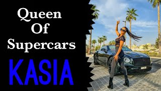 Queen Of Supercars 2021 Bentley Gtc Driving Kasia Reviews Dubai Resimi