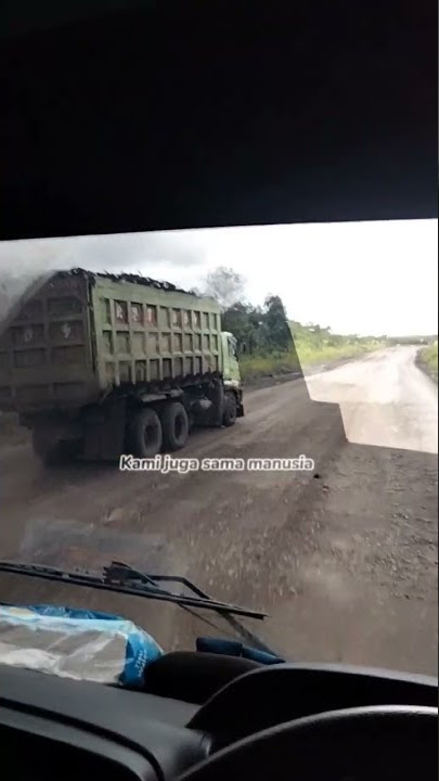 Driver Hino 500 tambang batubara Kalsel