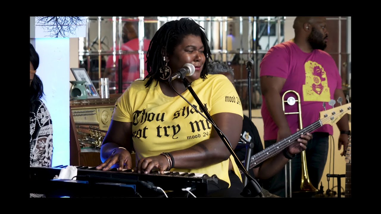 E Mack Performs @Black Joy Show