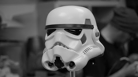 Screen Lineage Hero Stormtrooper Helmet, it