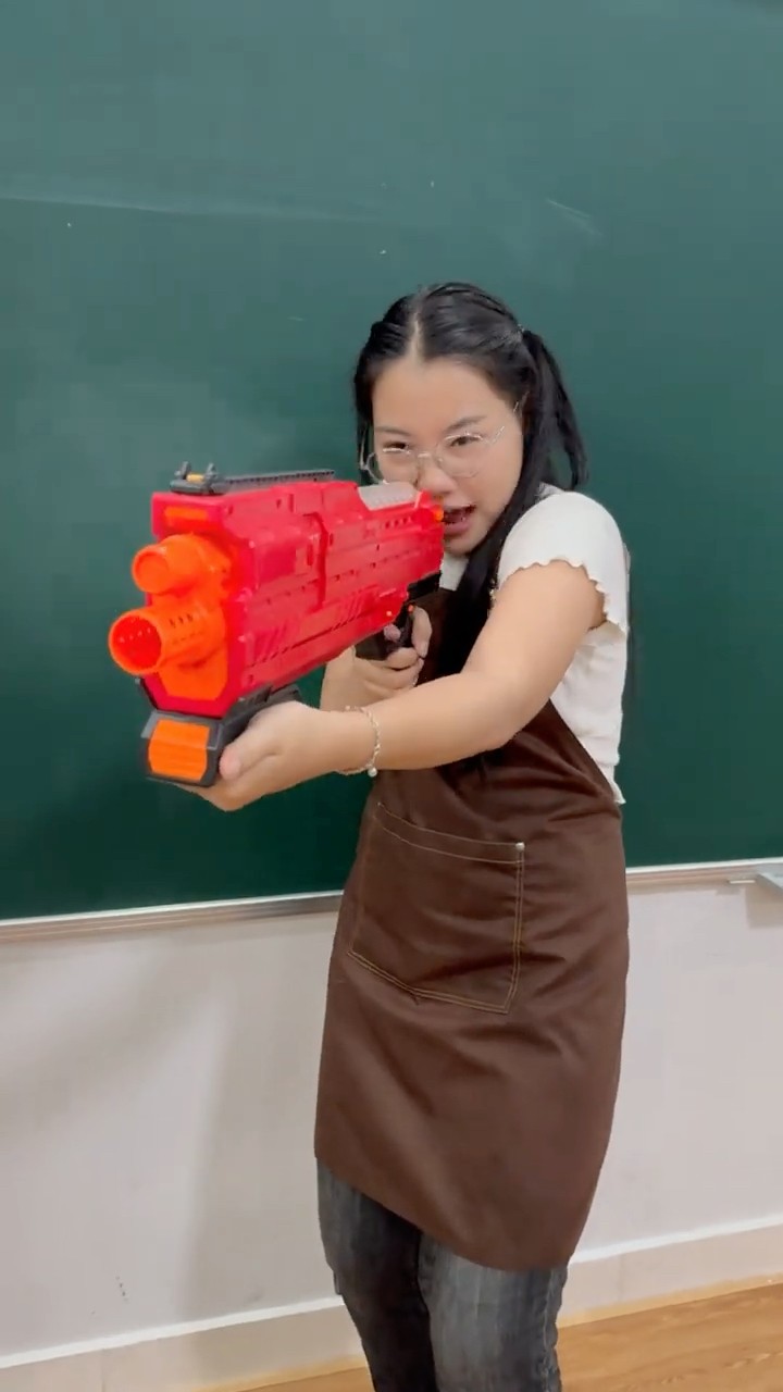 Su Hao comedy: nerf battle ?