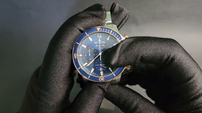 BULOVA MARINE STAR AUTOMATIC 98A282 - YouTube