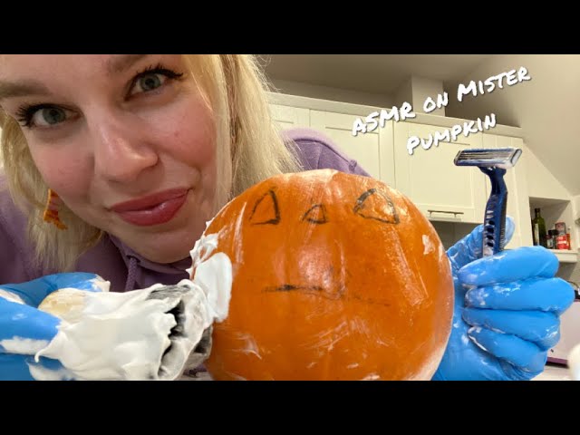 [ASMR] Beard shaving on Mister Pumpkin 🎃 🪒  (Gloves, razors sounds)