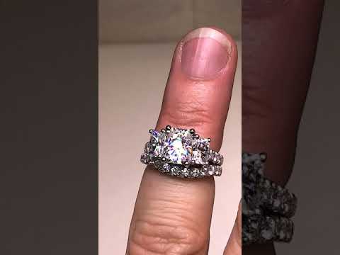 Home Try On Style eng993-em with a 2.0ct Radiant Center ring video