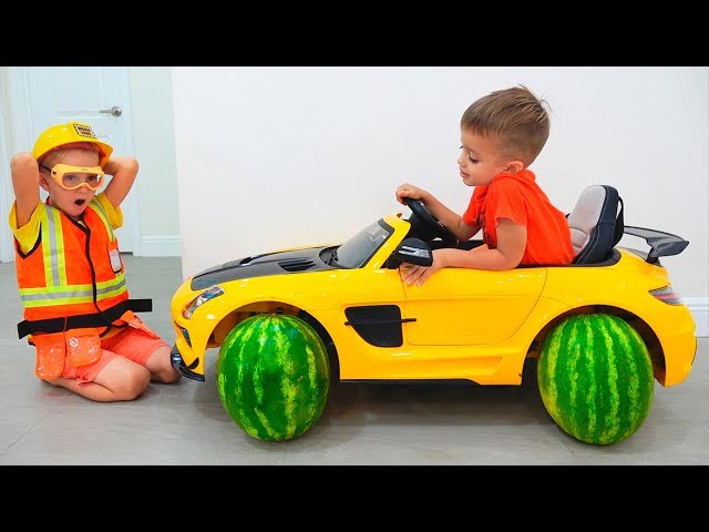 Vlad change wheels Nikita toy car 