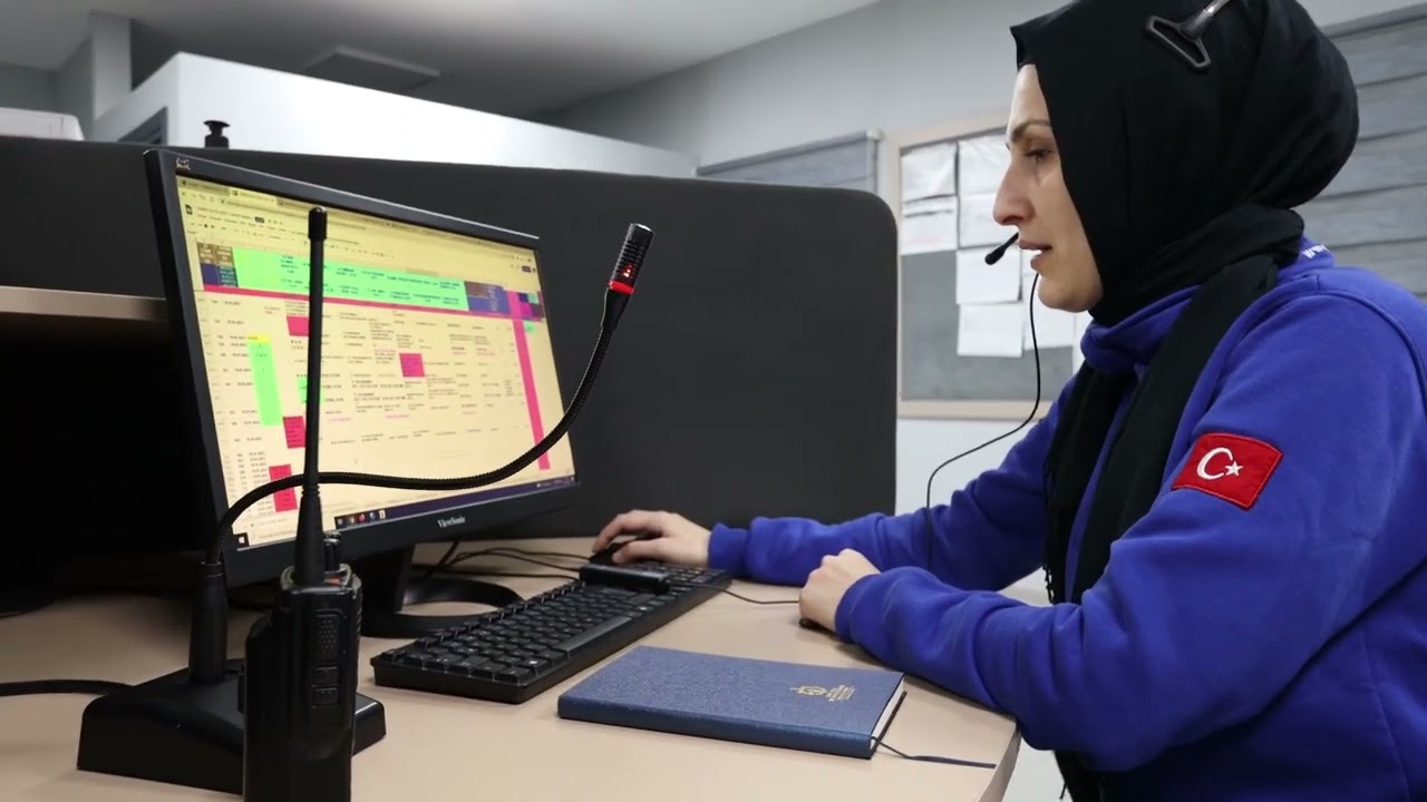 Mavi ambulanslar sağlık için mekik dokudu