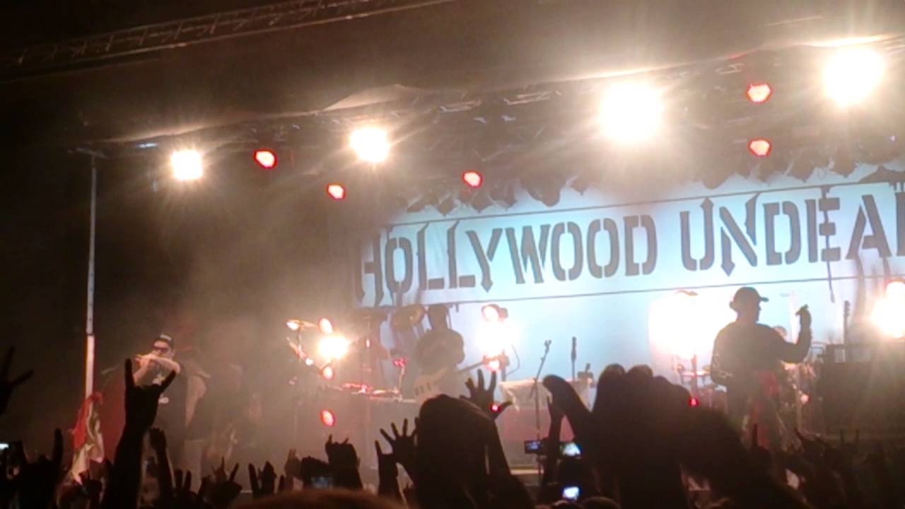 Hollywood Undead Kill Everyone intro, Warsaw, Poland YouTube