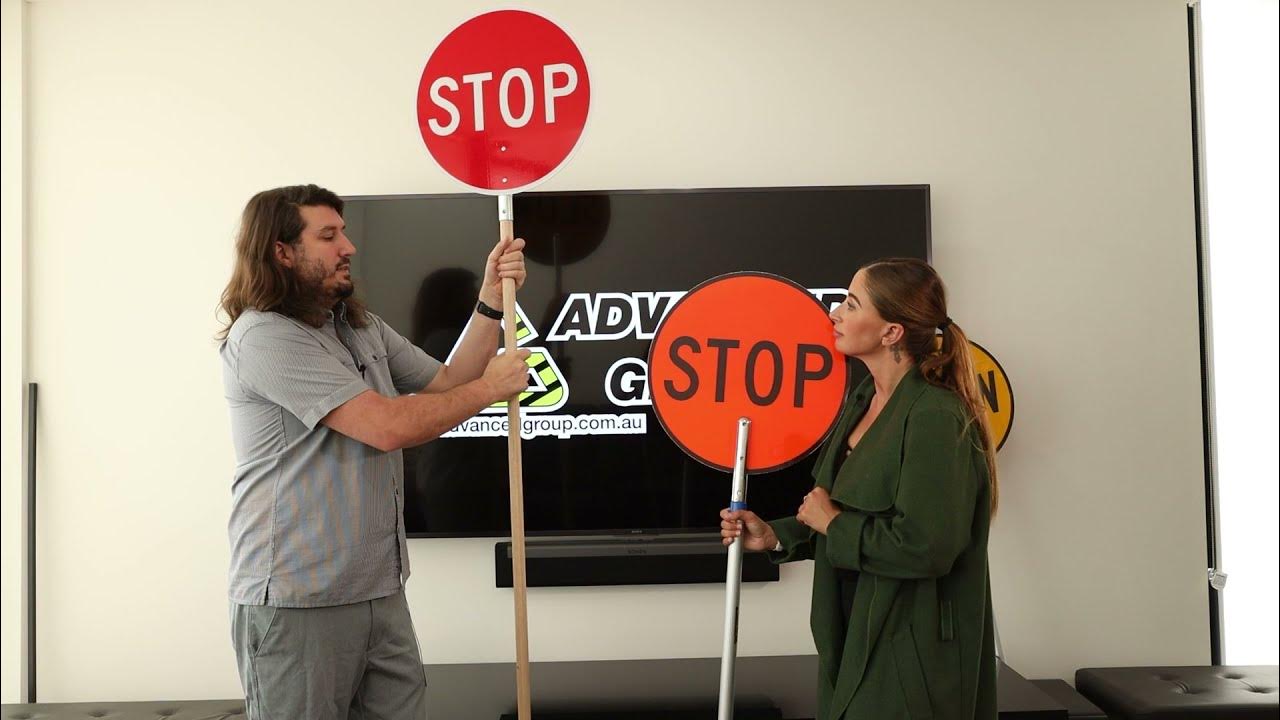 Compare Stop Slow Batons Wooden Handle vs Extendable Aluminium Handle