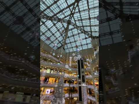 Video: Fair Oaks Mall: Fairfax, Virginia'daki Alışveriş Merkezi