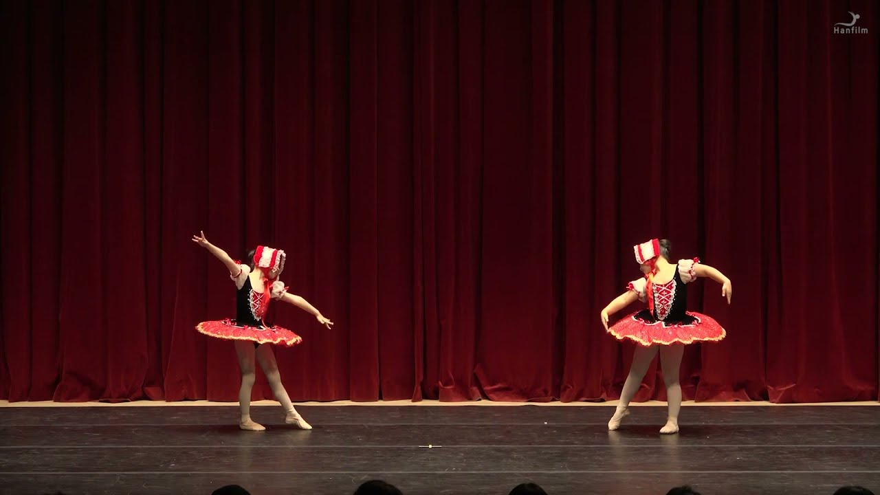 [라푸앙트발레] 제1회 라푸앙트 발레 페스티발 - 호두까기 인형 중 중국인형(7세반)