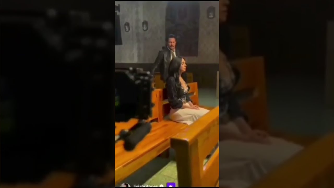  Amanecer Leonel Fue Ver A Alba En La Iglesia