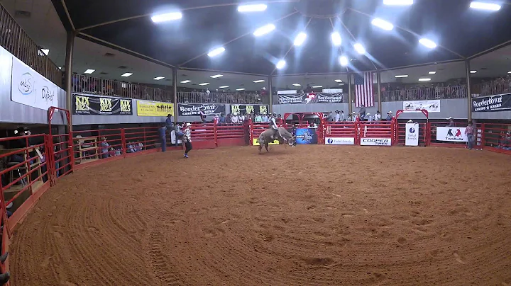 Landon Lockhart rides Inferno for 87.5 points