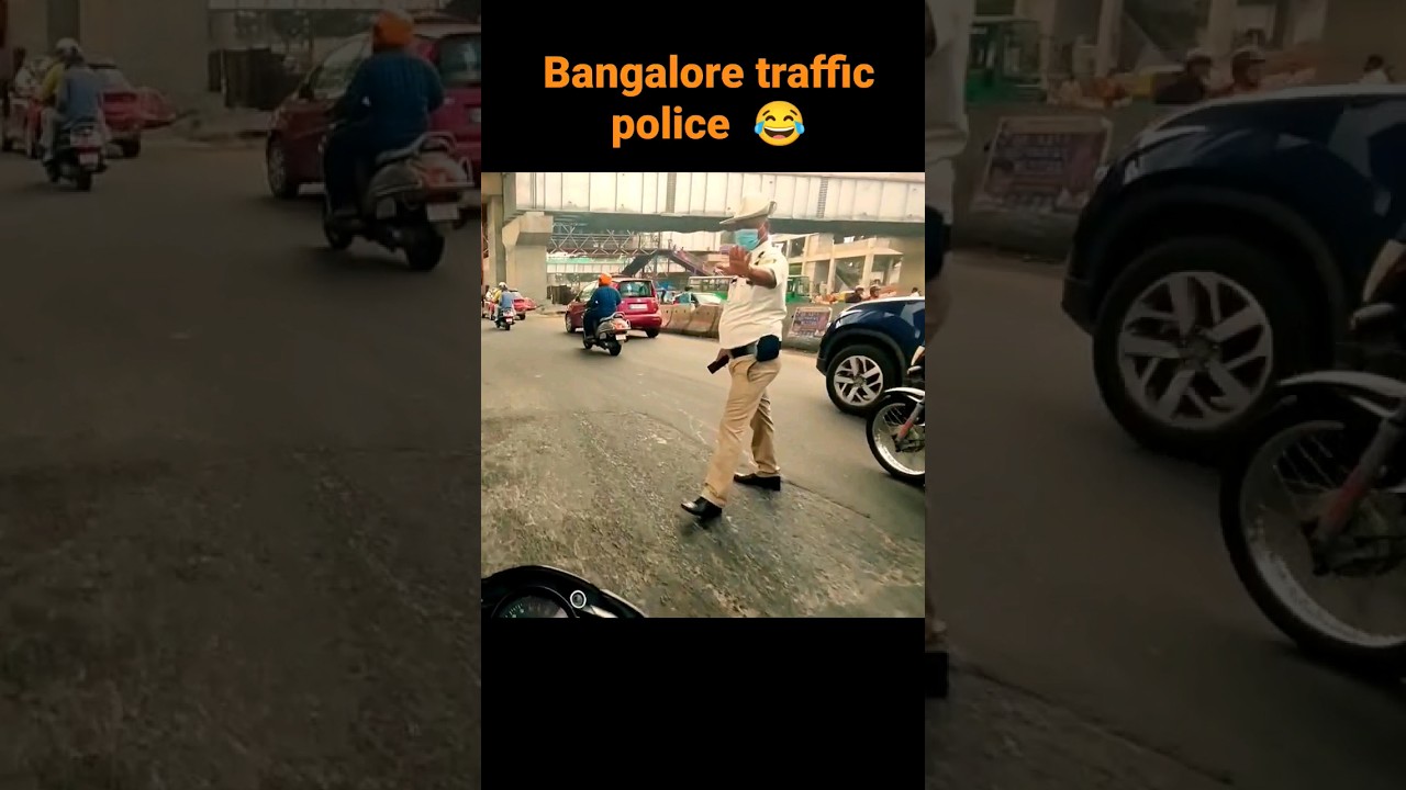 police vs raider Bangalore traffic police 😱 crush 