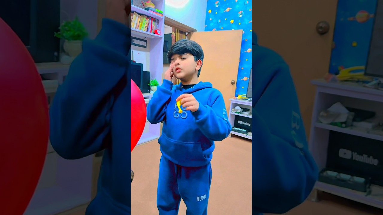 Shaheer ka balloon phot gia😆