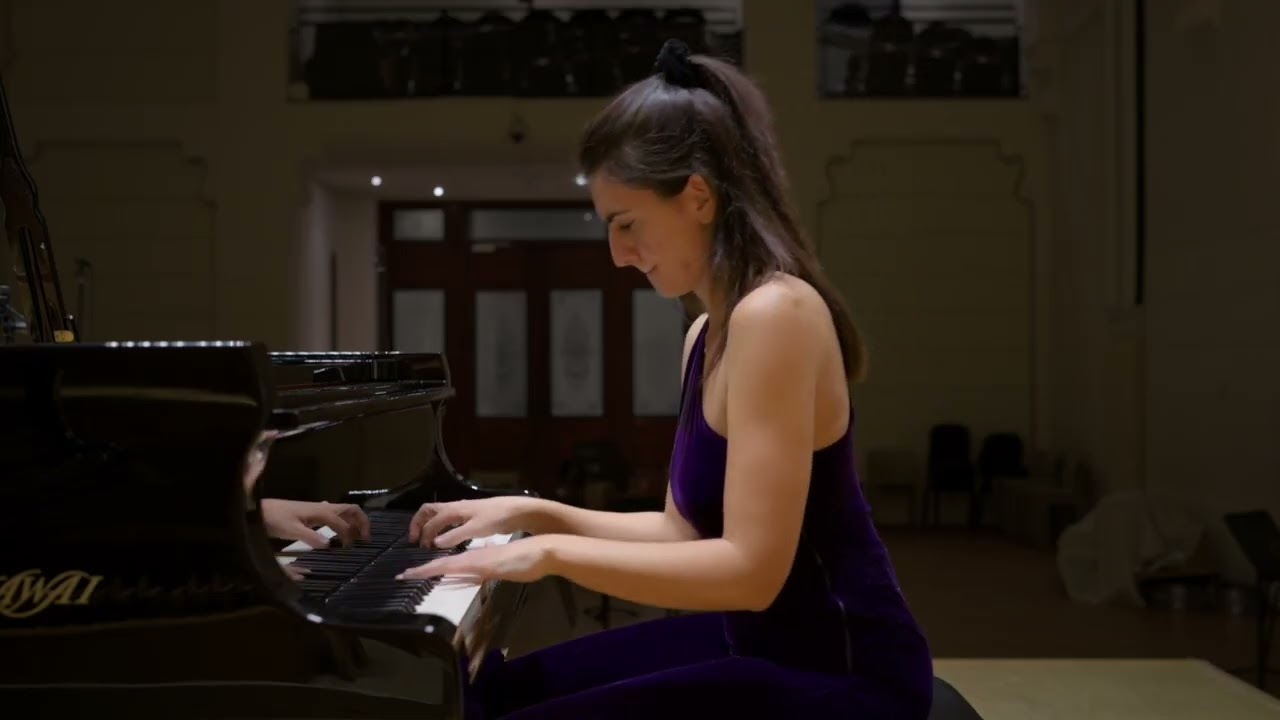 Elena Pirisi - J. Brahms, Intermezzo in A Major Op. 118 No. 2 